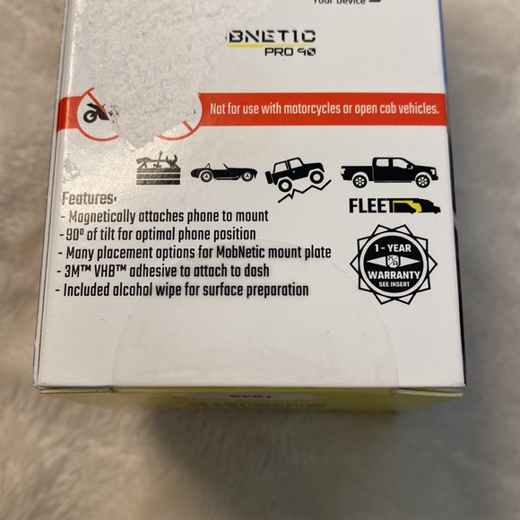 ❌SOLD ❌ - 🌸HOST PICK 🌸 Mobnetics Pro 90 - magnetic phone mount - Picture 5 of 8